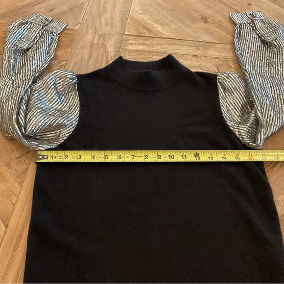 Tory Burch Cashmere Sweater Metallic Balloon Sleeve Mock Neck Black Gold S - Picture 8 of 9